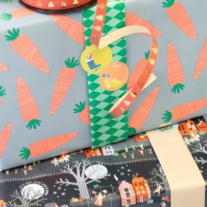 Sinterklaas cadeaupapier wortel neon (HOP) 3