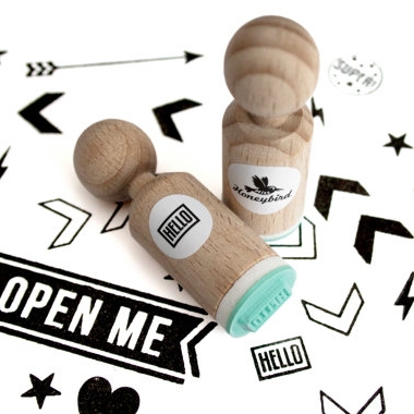 Mini stempel "Hello", Miss Honeybird
